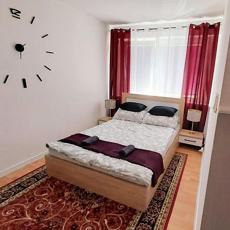 Apartament Pod Swierkiem Apartamento Stary Toruń Exterior foto